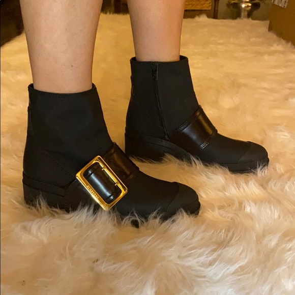 Brand new Burberry Whitchester Weather Boot - Picture 7 of 8